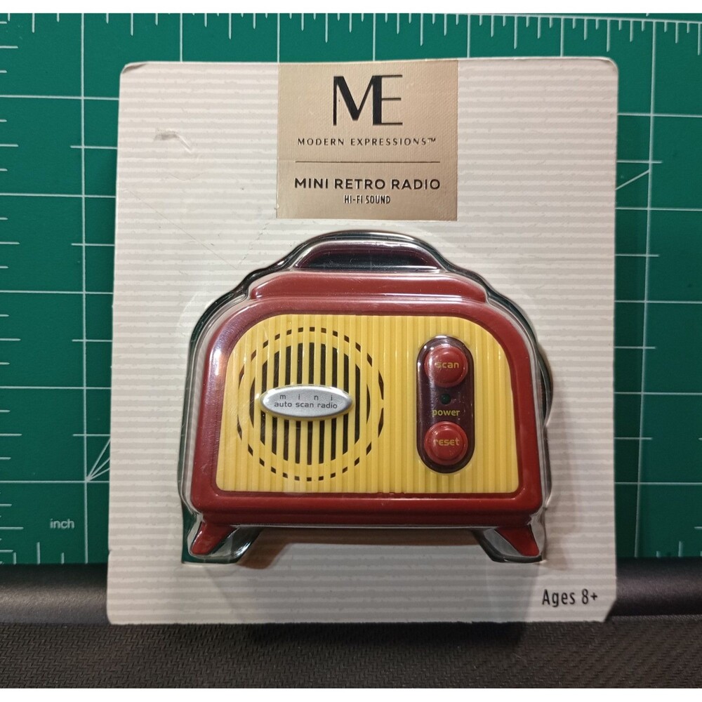 mini retro radio